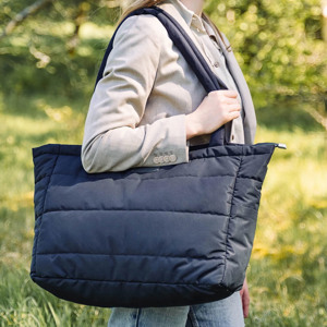 Done By Deer Pusletaske Tote Quiltet Sort