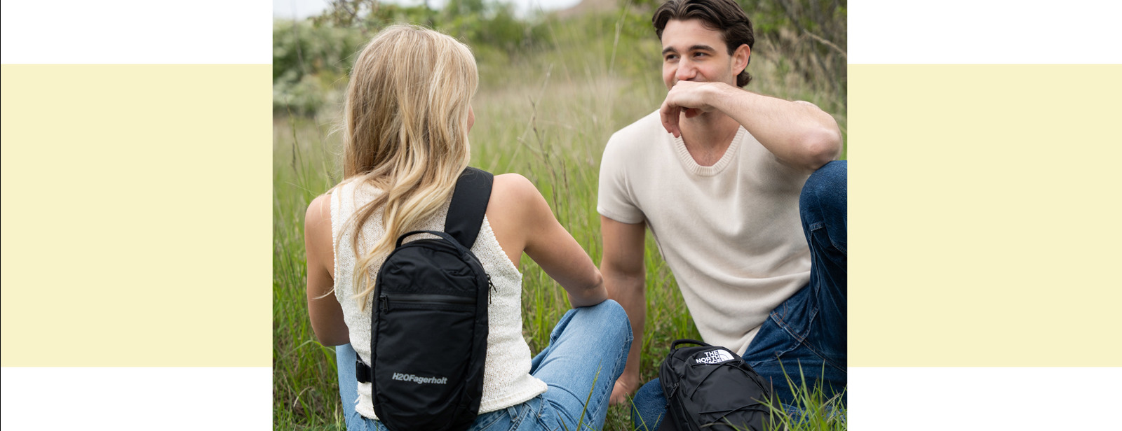 Unge mennesker med sling bag tasker fra The North Face og H2O Fagerholt