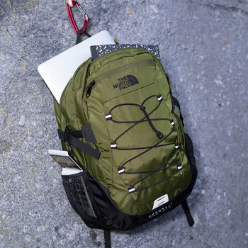 Hitta konfirmationspresenter till honom på neye.se