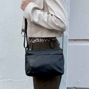 Aura Crossbody Argentina Sort