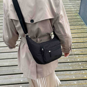 Aura Crossbody Catania Recycled Sort