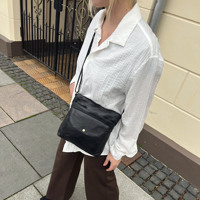 Aura Crossbody Cebu  Sort