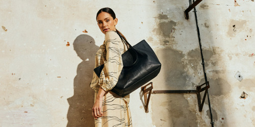 Depeche shopper i skind. Stort udvalg af Depeche tasker og accessories på neye.dk