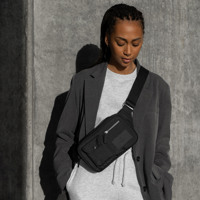 Markberg Crossbody Darla Monochrome Röd