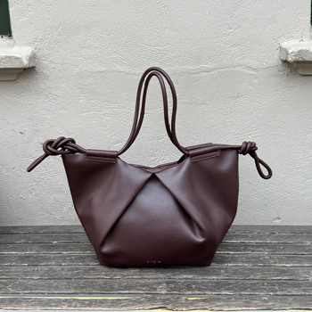 Pitaya Celina bag. Stort udvalg af Pitaya skuldertasker på neye.dk