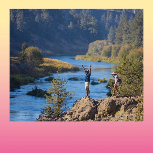 w21_2025_ThreeImageSpot_1100x1100px-SALE-tasker-outdoor.jpg