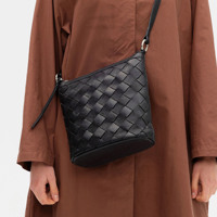 Saddler Skuldertaske Arima Sort